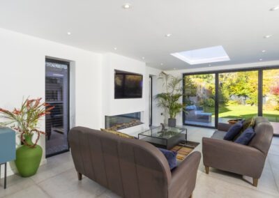 Early Birds | Bespoke Building Company