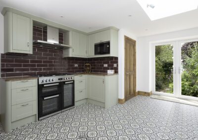 Early Birds | Bespoke Building Company